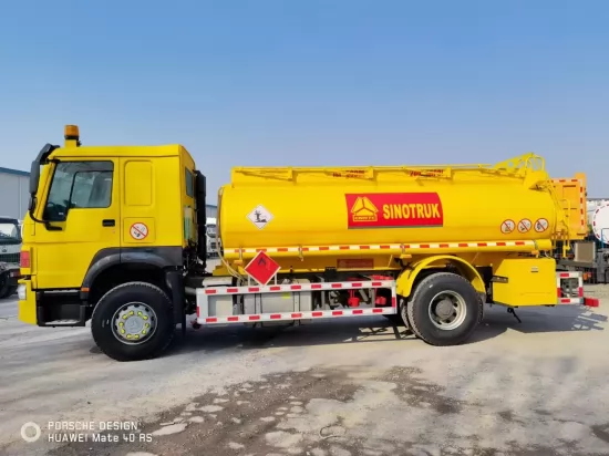 4X2 HOWO fuel tanker truck