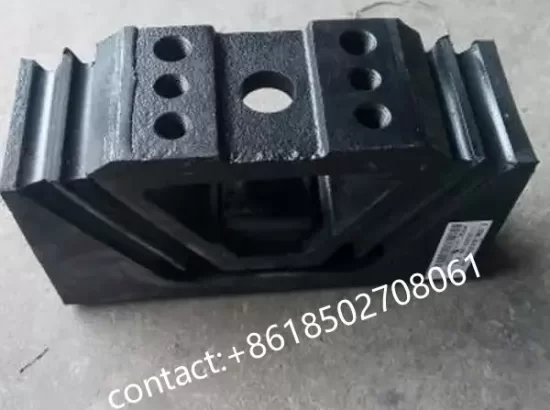 SINOTRUK HOWO -Engine Front Support- Spare Parts For SINOTRUK HOWO Part No.:AZ9770591001/WG9770591001 Engine Front Mount